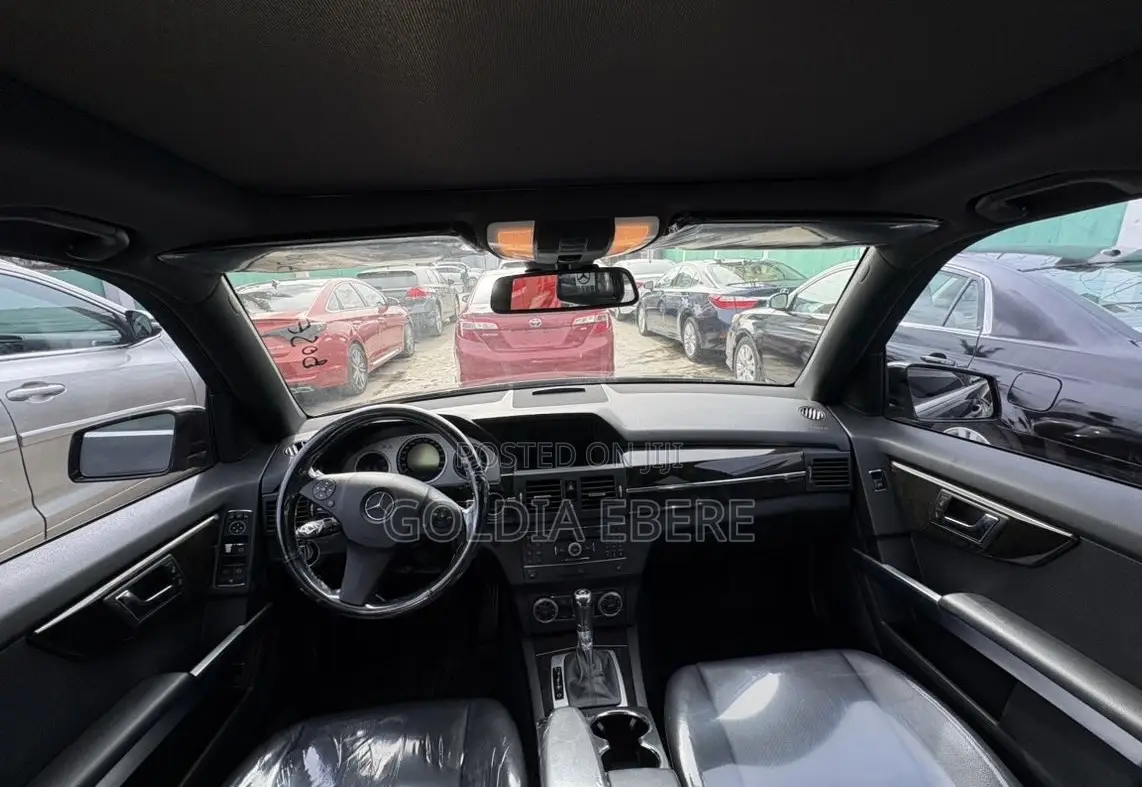 Mercedes-Benz GLK-Class 2012 Black