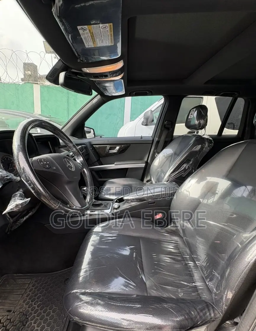 Mercedes-Benz GLK-Class 2012 Black