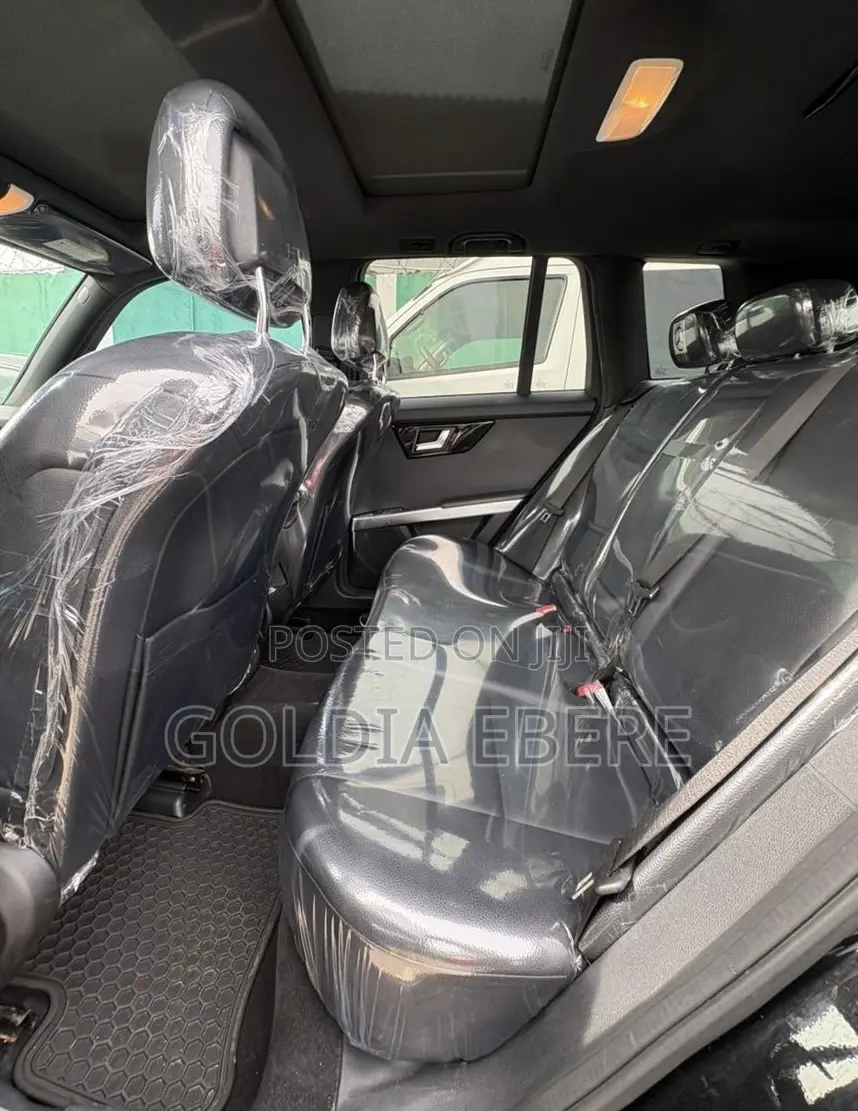 Mercedes-Benz GLK-Class 2012 Black