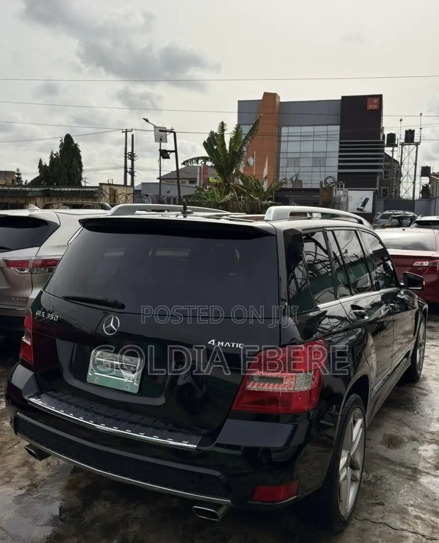 Mercedes-Benz GLK-Class 2012 Black