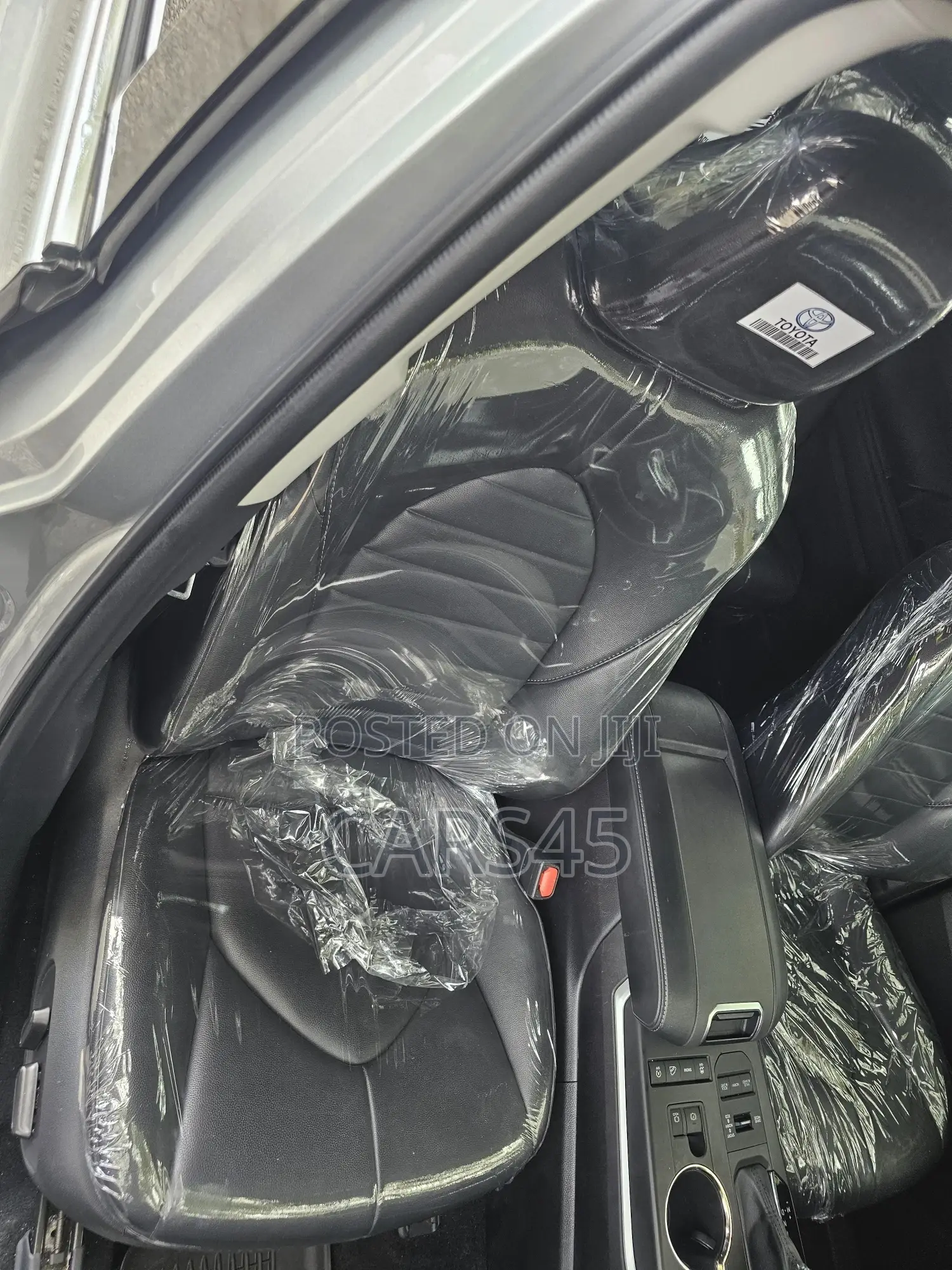 Toyota Highlander 2022 Silver