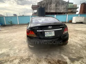 Hyundai Accent GLS 2012 Black