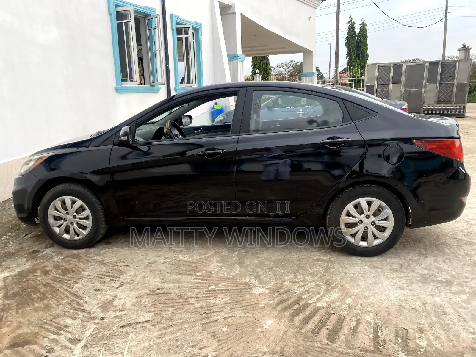 Hyundai Accent GLS 2012 Black