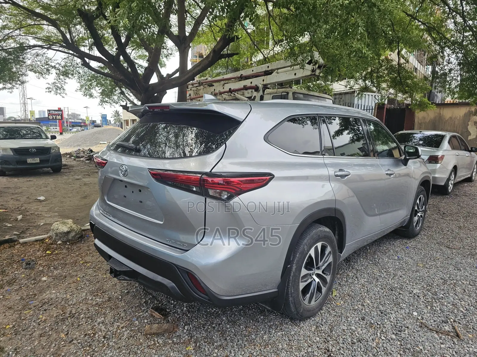 Toyota Highlander 2022 Silver