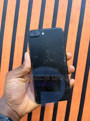 Apple iPhone 7 Plus 128 GB Black