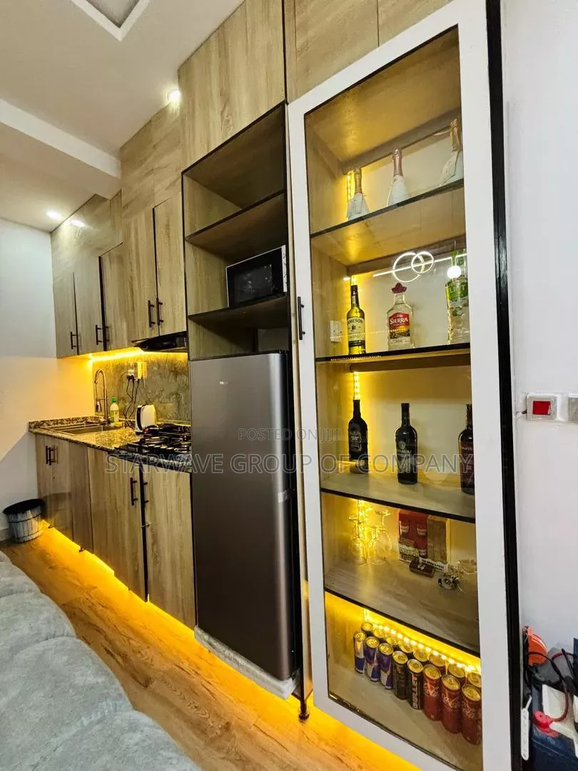 Cozy One Bedroom Apartment With Pool