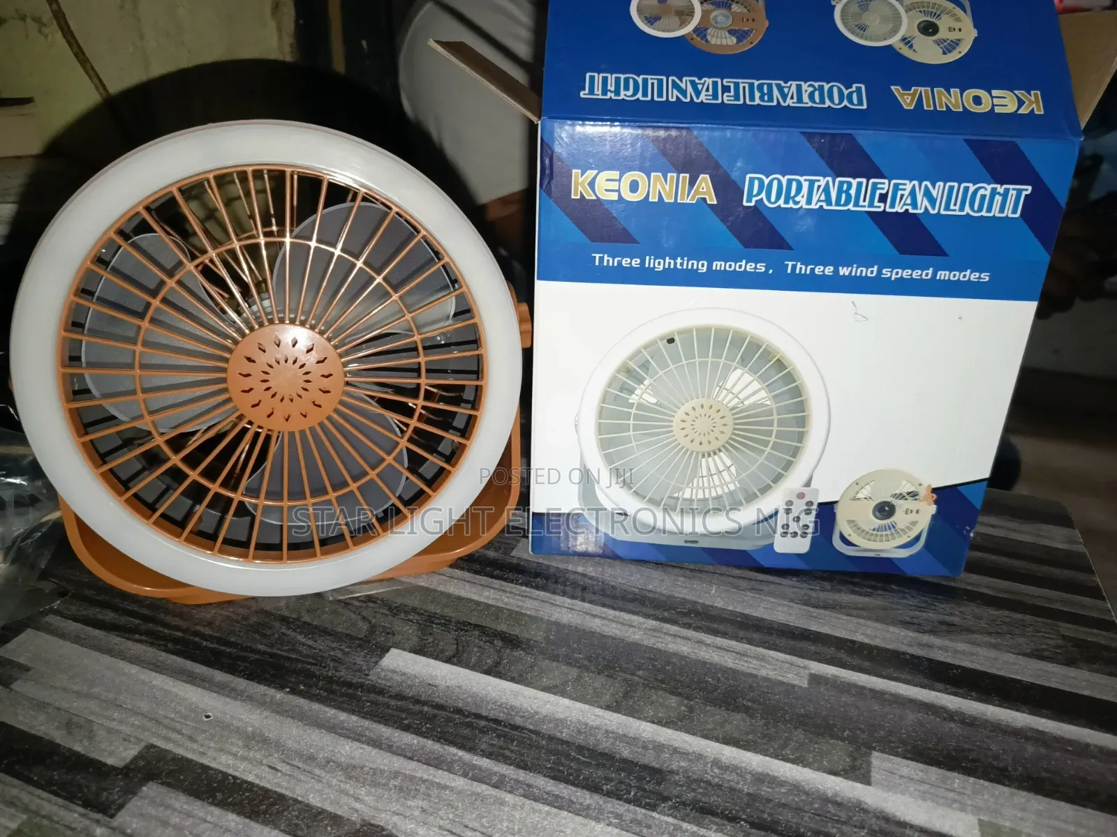 Table Solar Fan Light