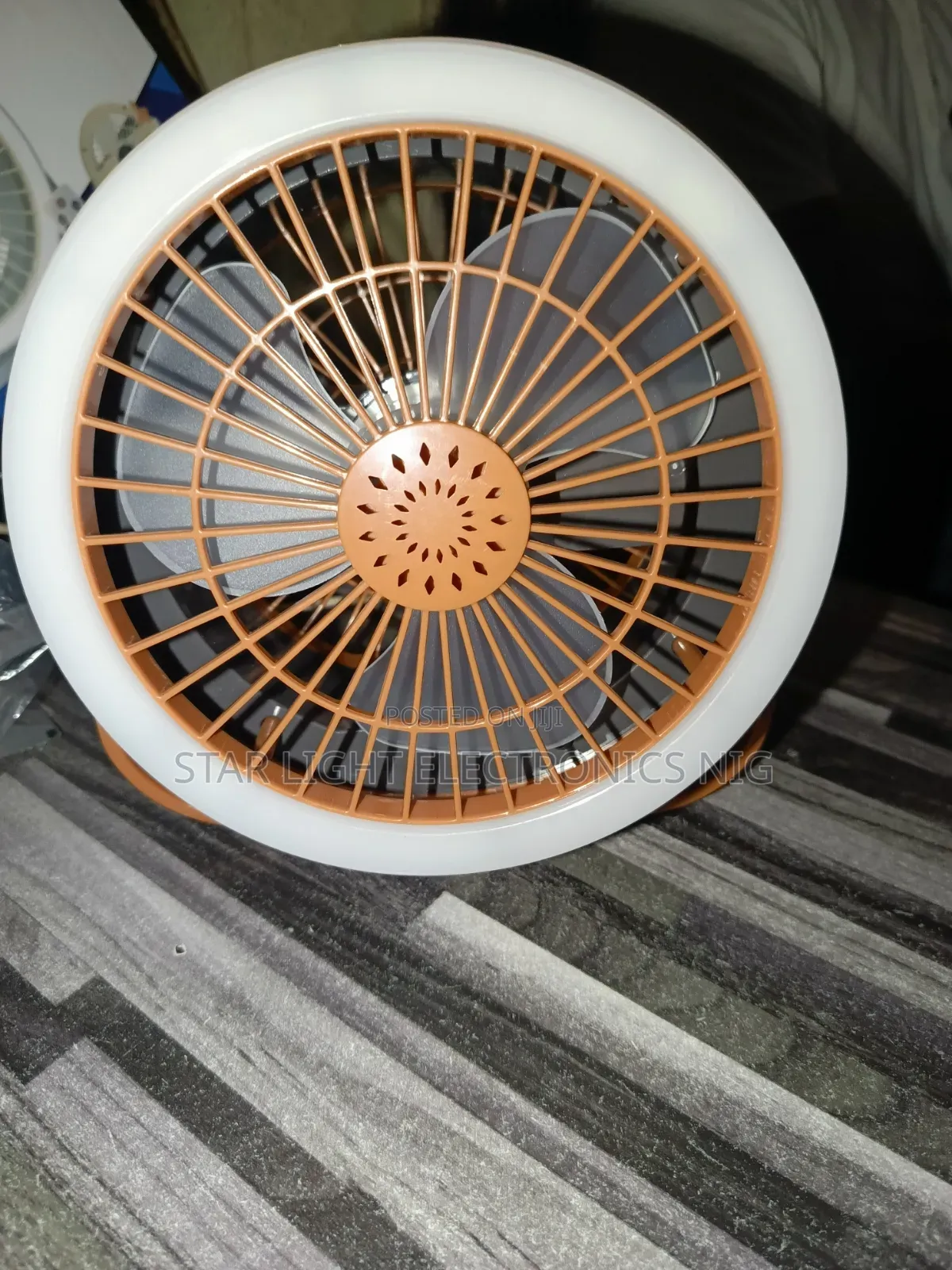 Table Solar Fan Light