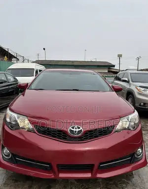 Toyota Camry 2014 Burgundy