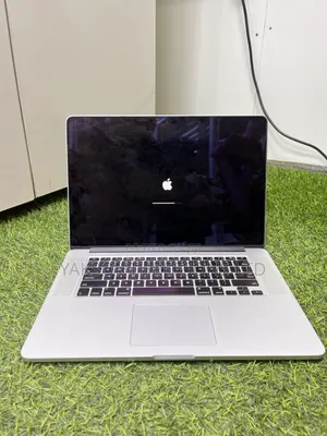 Laptop Apple MacBook Pro 2015 16GB Intel Core i7 SSD 512GB