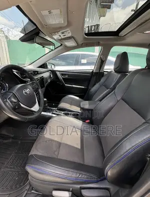 Toyota Corolla 2018 White