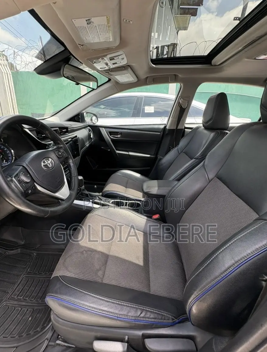 Toyota Corolla 2018 White