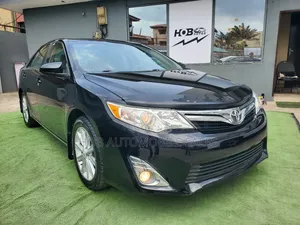Toyota Camry 2013 Black