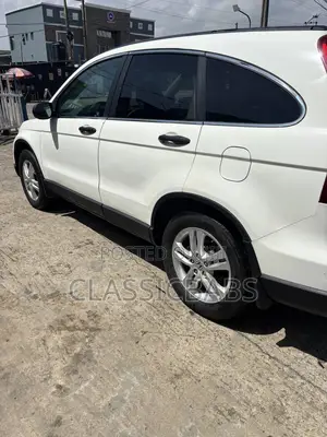 Honda CR-V 2011 White