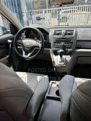 Honda CR-V 2011 White