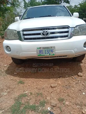 Toyota Highlander 2005 White