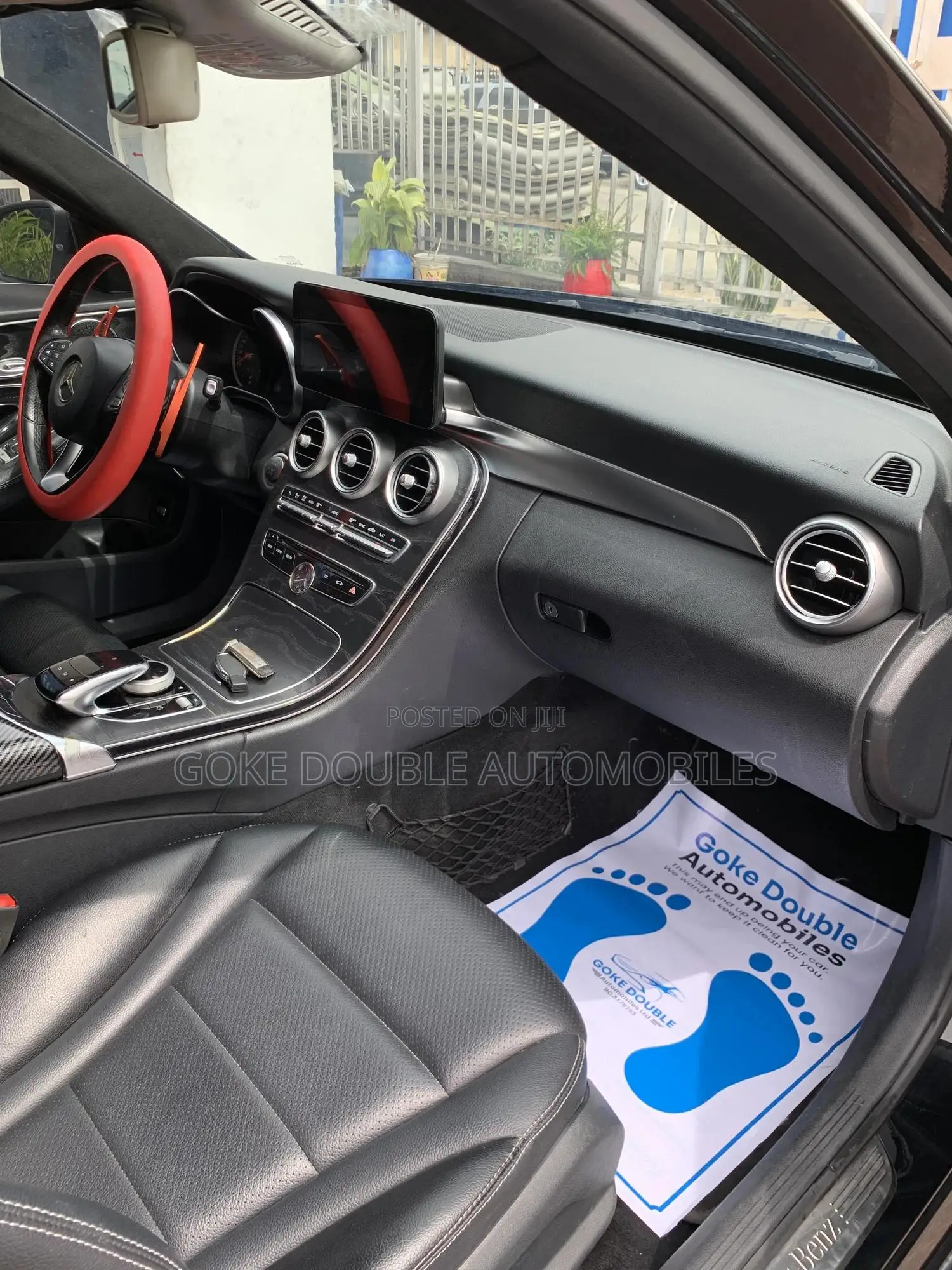 Mercedes-Benz C300 2016 Black