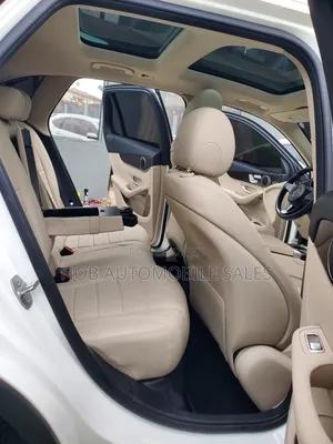 Mercedes-Benz GLC-Class 2017 White