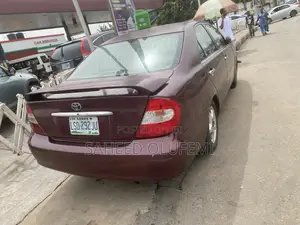 Toyota Camry 2003 Red
