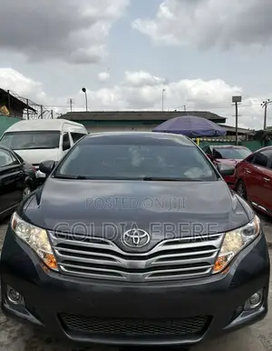 Toyota Venza 2011 Gray