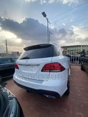Mercedes-Benz GLE-Class 2015 White