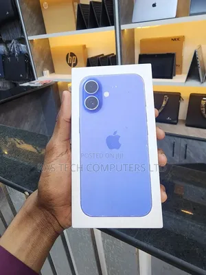 New Apple iPhone 16 256 GB Blue