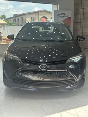 Toyota Corolla 2018 Black
