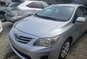 Toyota Corolla 2013 Teal