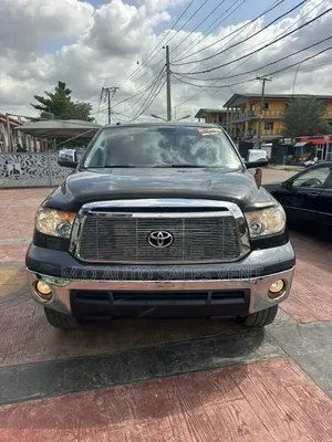 Toyota Tundra CrewMax 4x4 Limited 2012 Gray