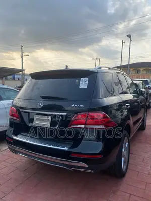 Mercedes-Benz GLE-Class 2016 Black