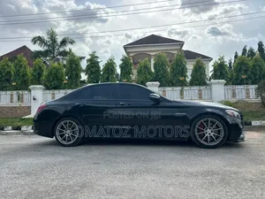Mercedes-Benz C63 S RWD Sedan (4.0L V8 7A) 2017 Black