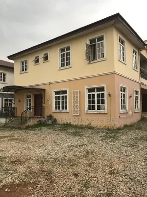 5bdrm Duplex in Obasanjo for rent