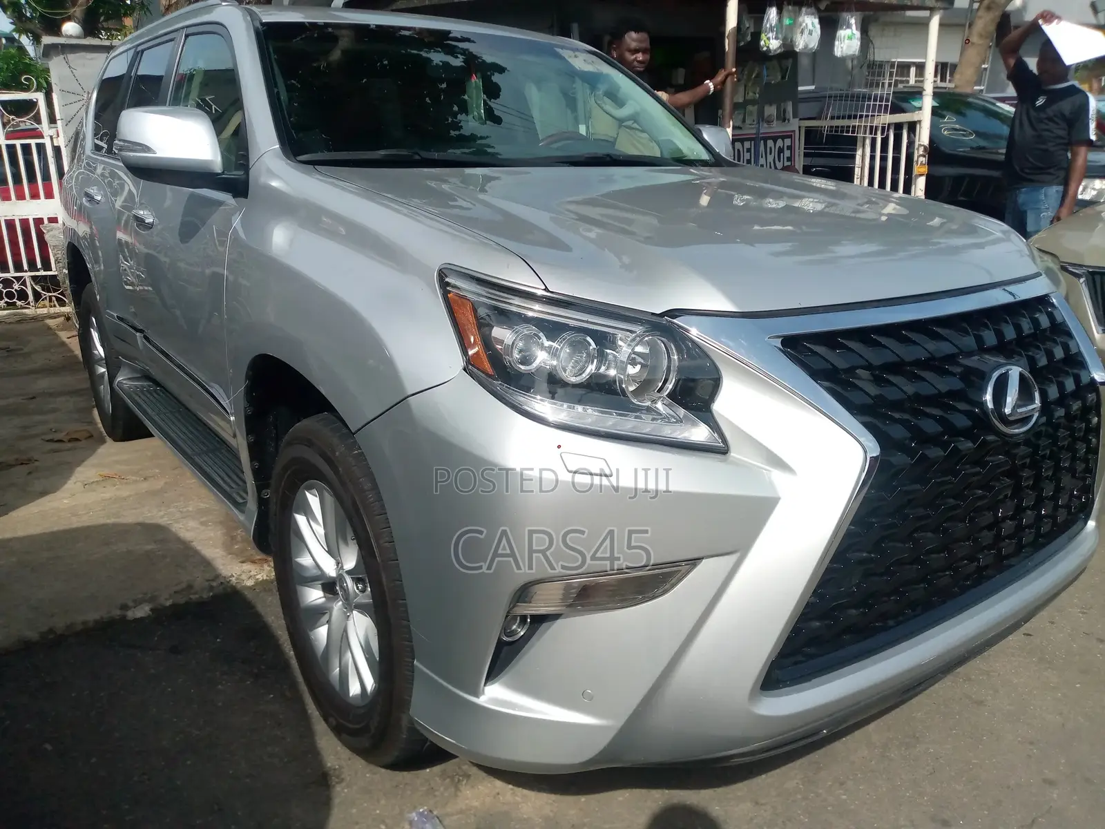 Lexus GX 2015 Silver