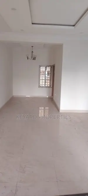 3bdrm Townhouse / Terrace in Jabi for rent