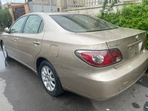 Lexus ES 330 Sedan 2004 Gold