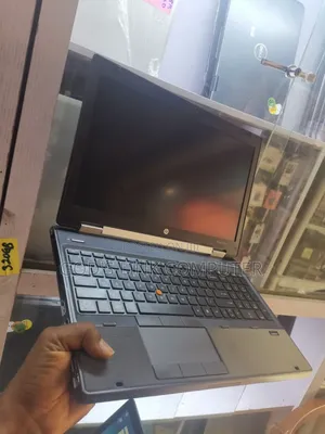 Laptop HP EliteBook 8560W 16GB Intel Core i7 HDD 1T