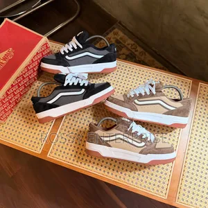 Unisex Sneakers
