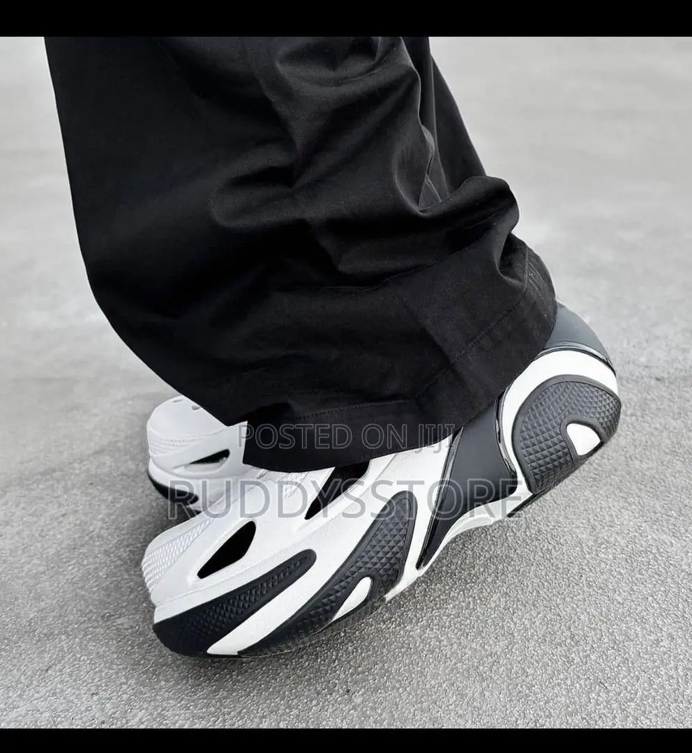Bubble Crush Clog