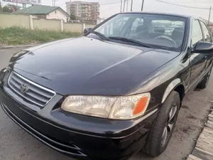Toyota Camry LE 4dr Sedan (2.2L 4cyl 4A) 2001 Black