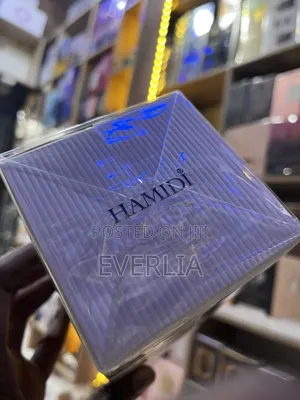 Maison Luxe Midnight Amber Parfum by Hamidi