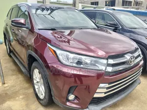 Toyota Highlander 2015 Red