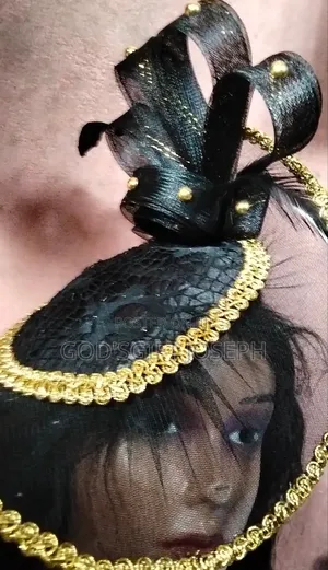 Fascinator