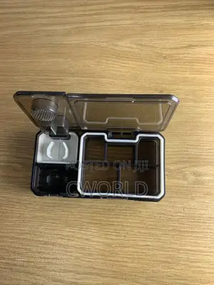 Multi-Compartment Pill Organizer Cutter Case