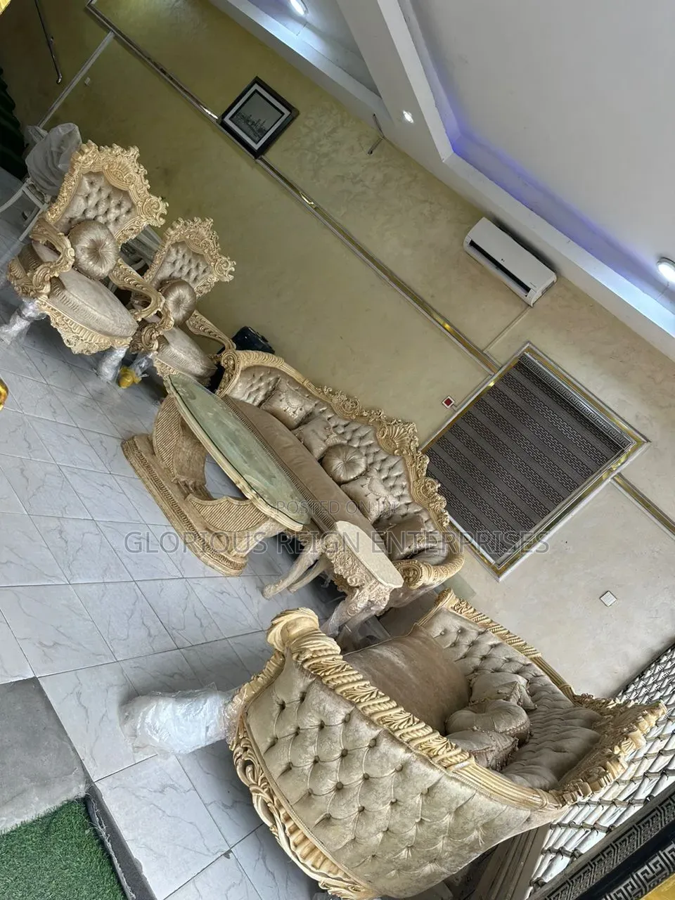7 Seater Royal Chairs