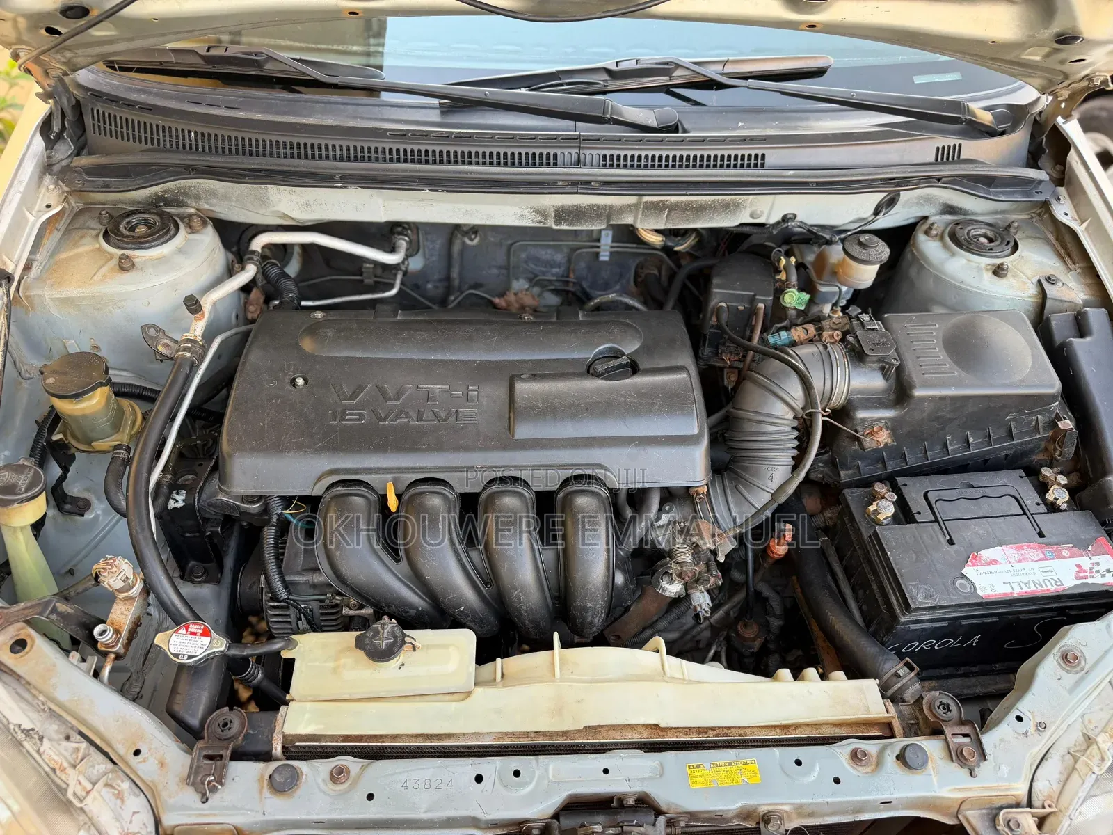 Toyota Corolla LE 2004 Silver