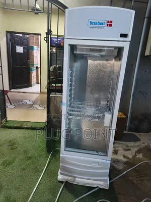 Scanfrost 300 Litres Upright Display Cooler With Glass Door