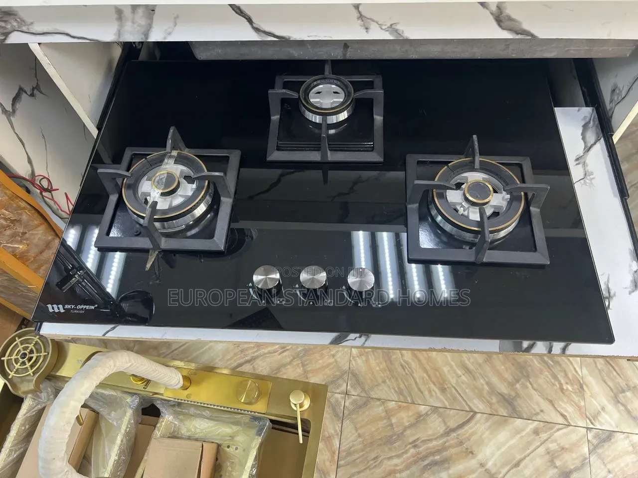 Auto Spark Luxury Gas Hub