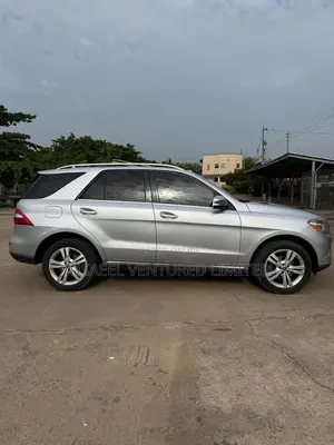 Mercedes-Benz M Class 2014 Silver
