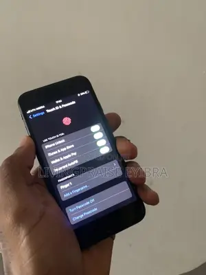 Apple iPhone 8 64 GB Black