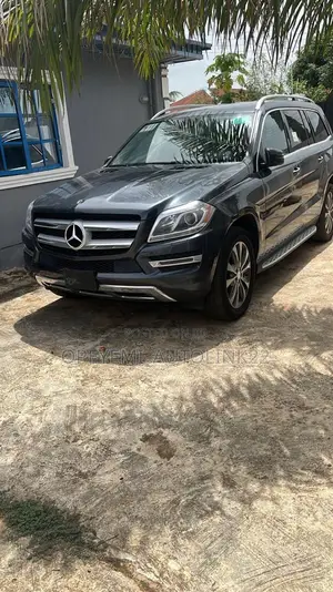 Mercedes-Benz GL-Class 2015 Gray